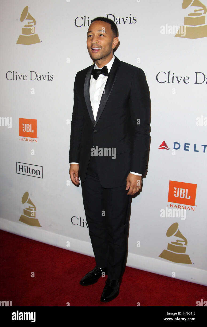 Beverly Hills, CA. El 11 de febrero, 2017. John Legend, en la Gala Pre-GRAMMY y saludamos a los iconos de la industria honrando a Debra Lee, en el Beverly Hilton Hotel en California el 11 de febrero de 2017. Foto de stock