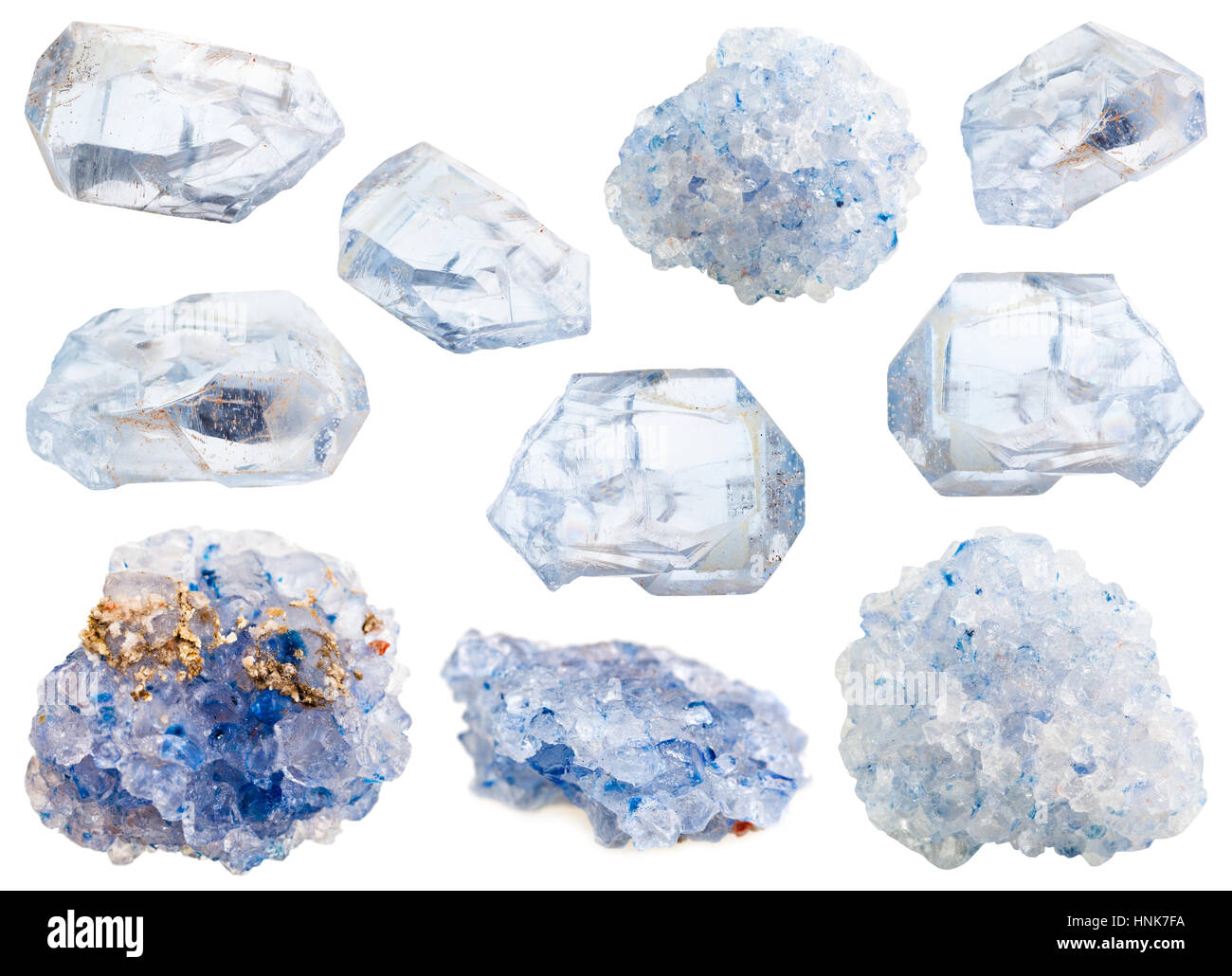 Colección de diversas piedras minerales celestina aislado sobre fondo blanco. Foto de stock