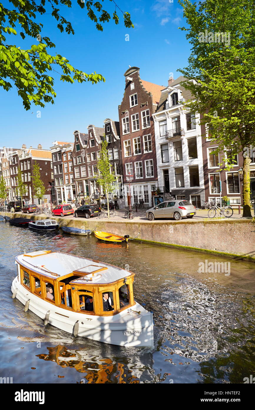 Canal de Amsterdam - Holanda, Países Bajos Foto de stock