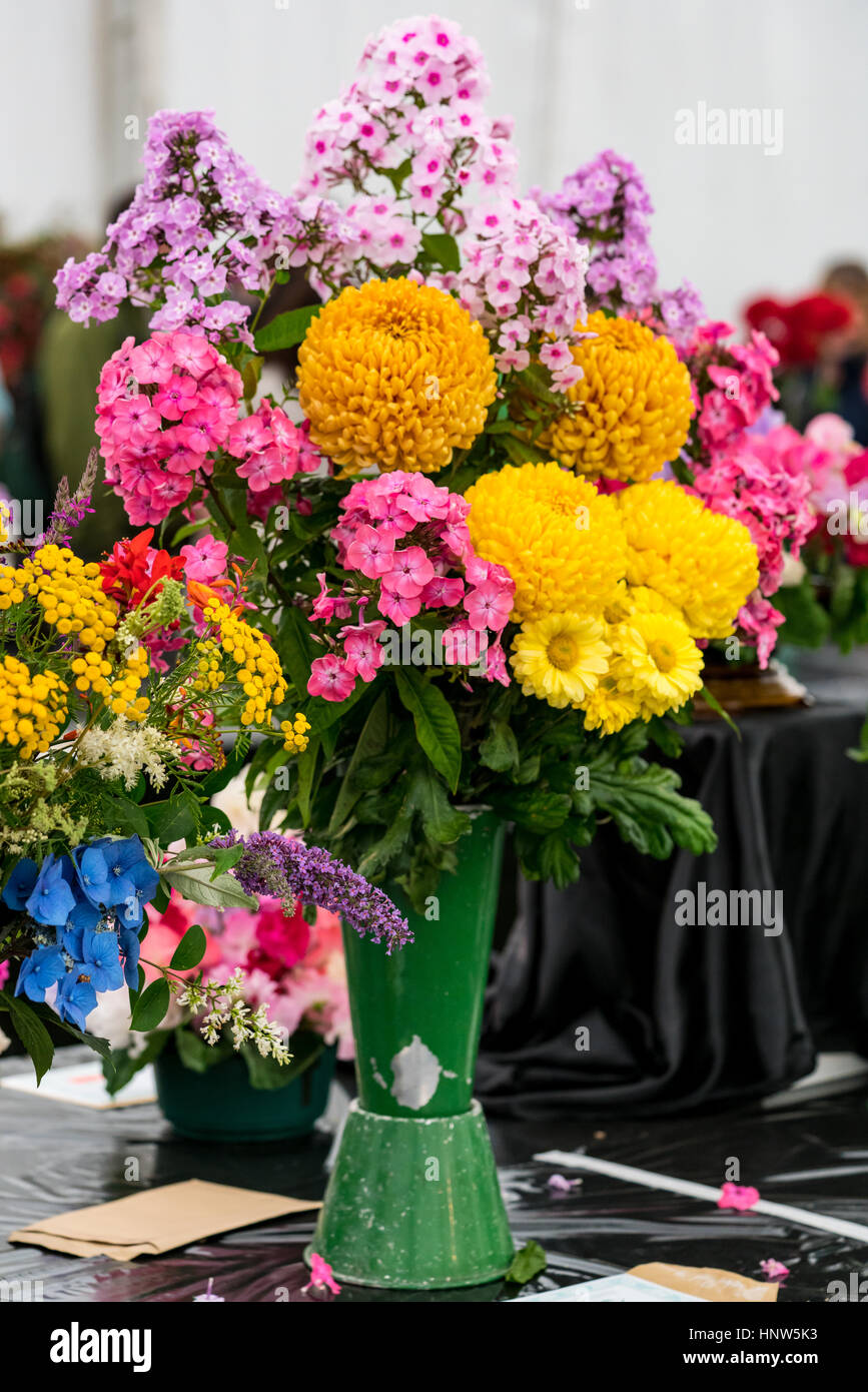 Entrada en el arreglo floral competición en el Anglesey Show Foto de stock