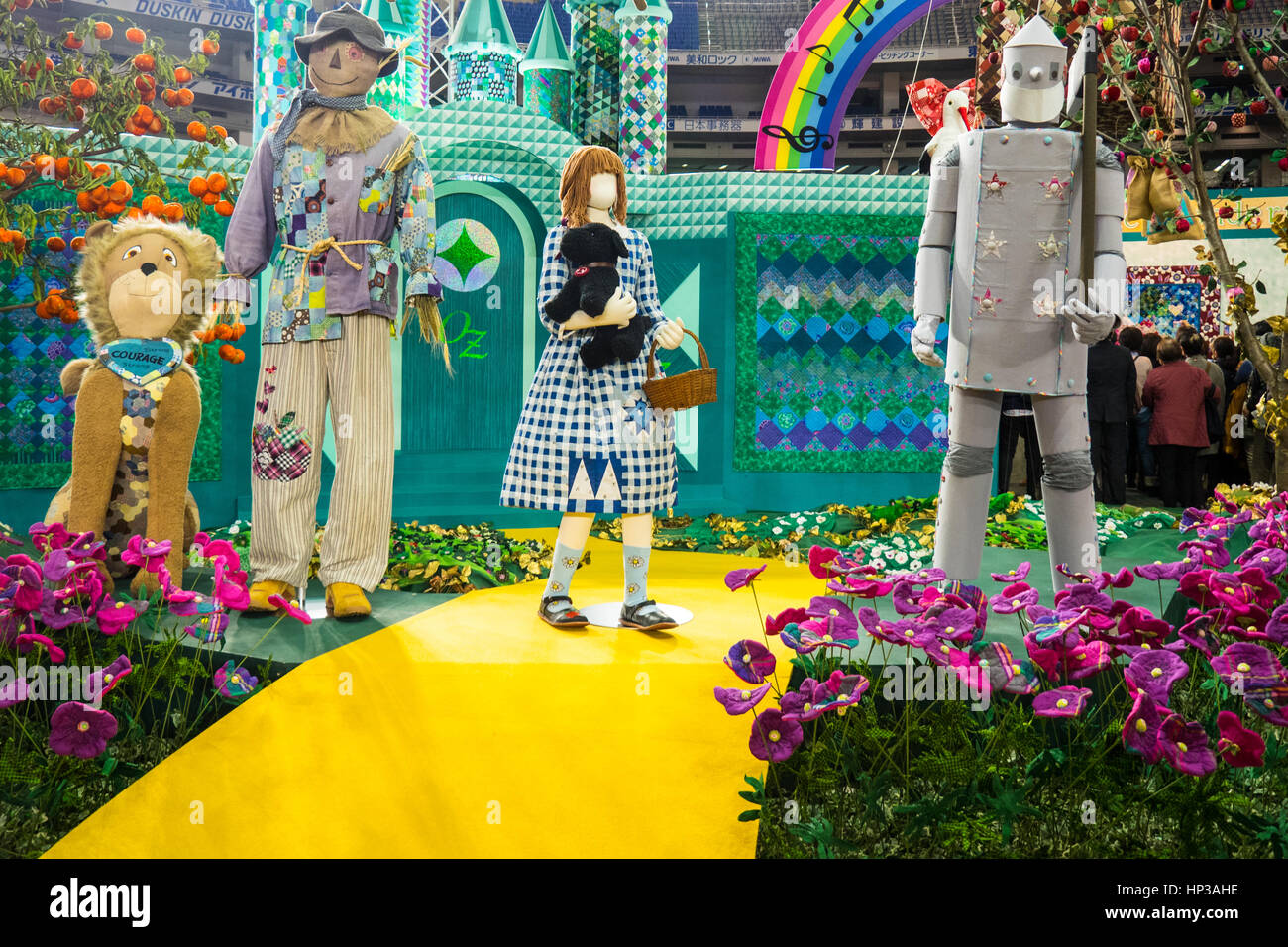 Colcha 3D exposición del "Mago de Oz" por Reiko Washizawa en el 2017 Gran Quilt Festival Internacional de Tokio celebrada en Tokyo Dome. Foto de stock