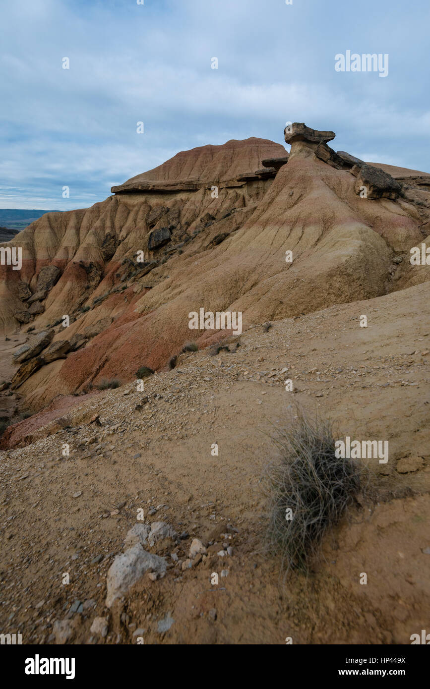 La Bardena Blanca, Parque Natural de Las Bardenas Reales, las reservas de la Biosfera de la UNESCO, semi-desierto, Navarra, España Foto de stock