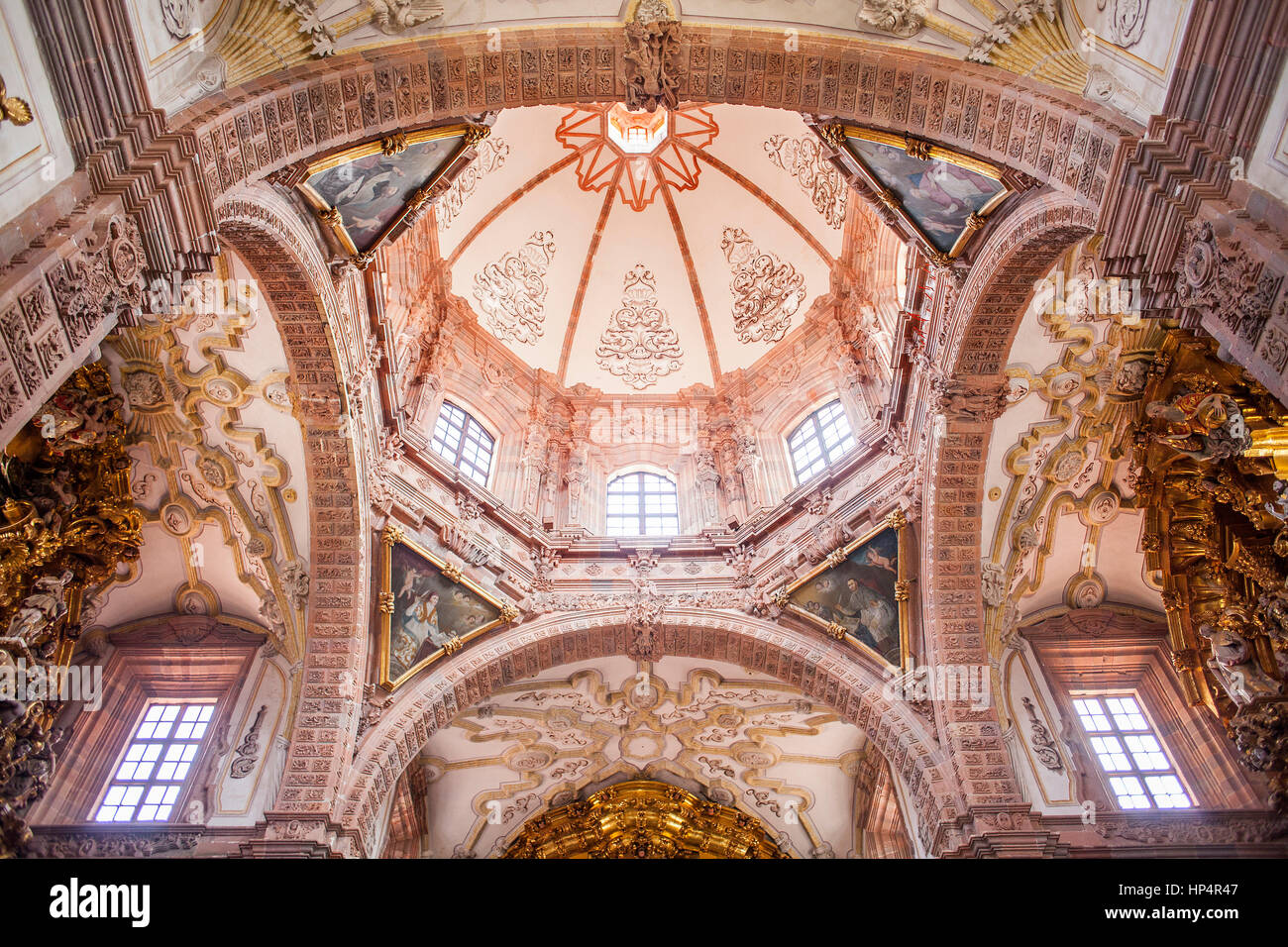 Templo de san cayetano de valenciana fotografías e imágenes de alta resolución - Alamy Templo de san cayetano de valenciana fotografías e imágenes de alta resolución - Alamy