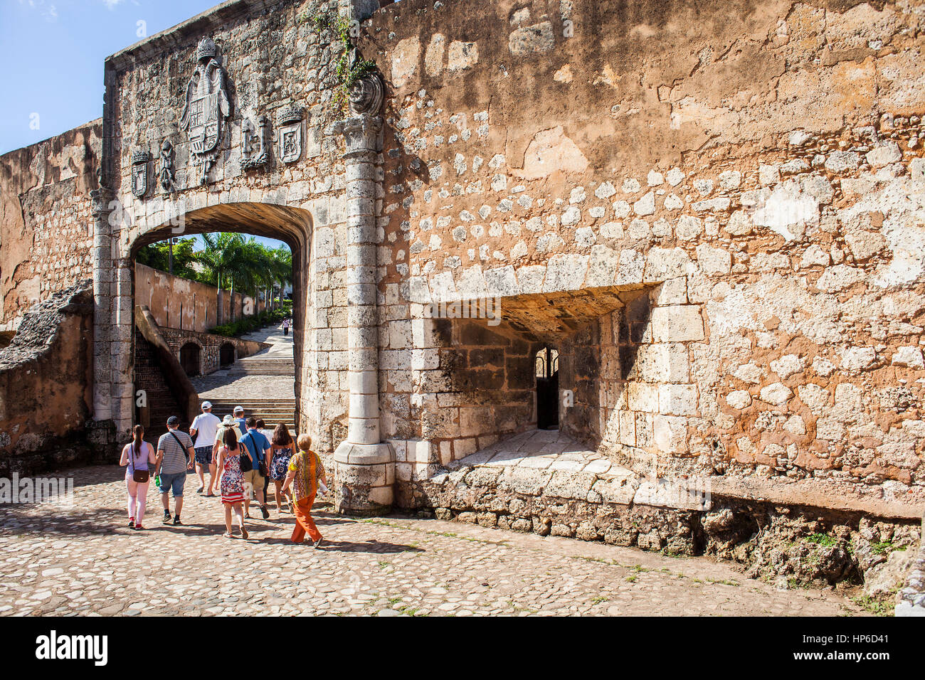 Puerta de San Diego, principal puerta de entrada en el casco antiguo de la  ciudad, Santo Domingo, República Dominicana Fotografía de stock - Alamy