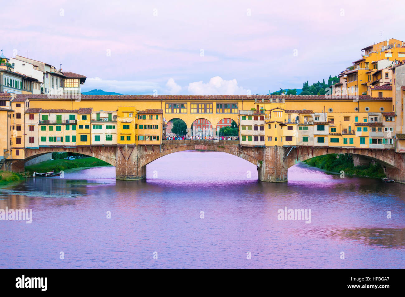 Ponte Vecchio en Florencia, Italia. Foto de stock