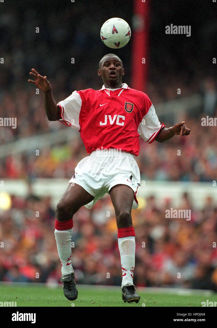 PATRICK VIEIRA Arsenal FC el 01 de septiembre de 1997 Fotografía de stock -  Alamy