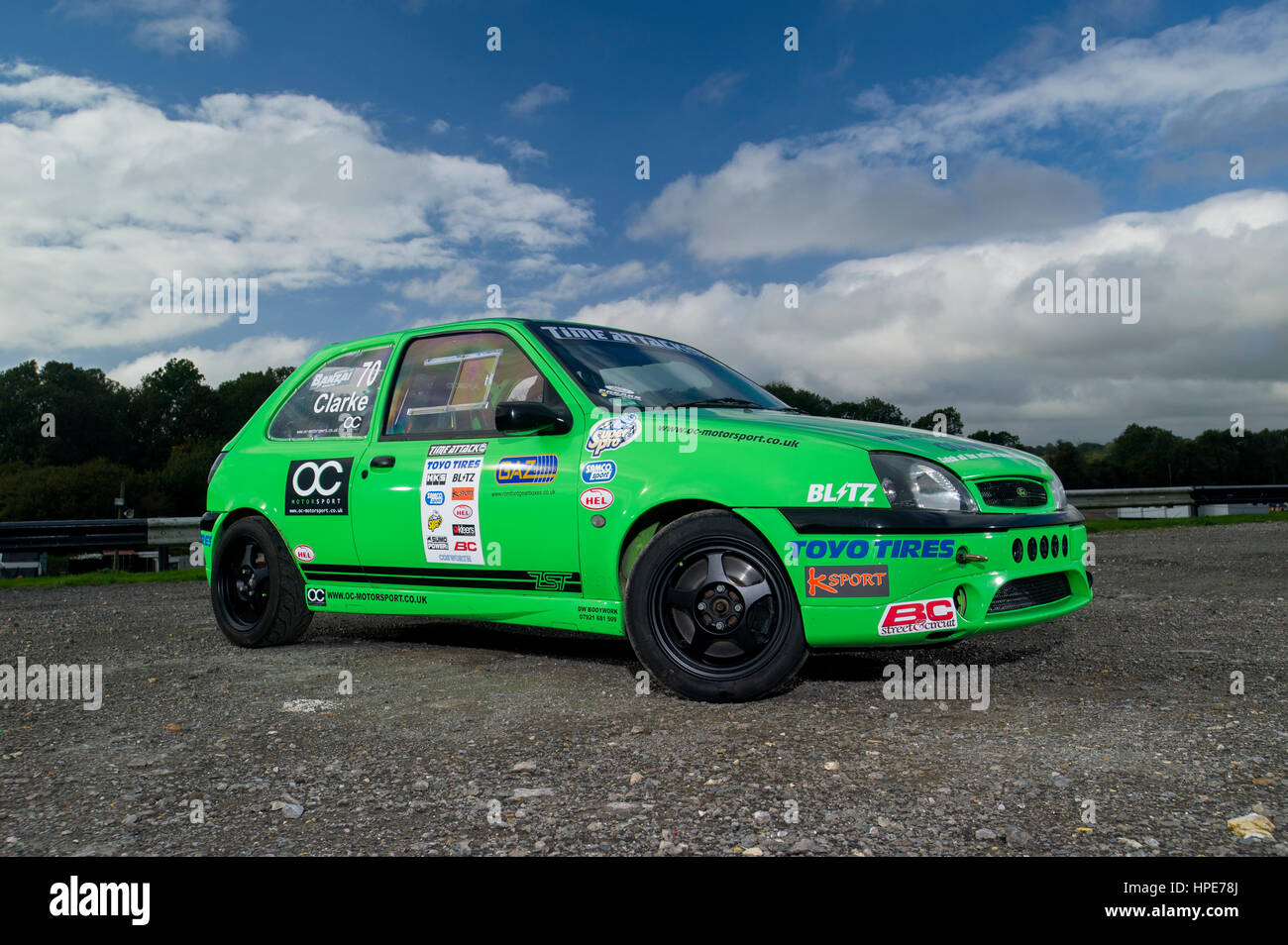 Ford Fiesta Mk4 race car Fotografía de stock - Alamy