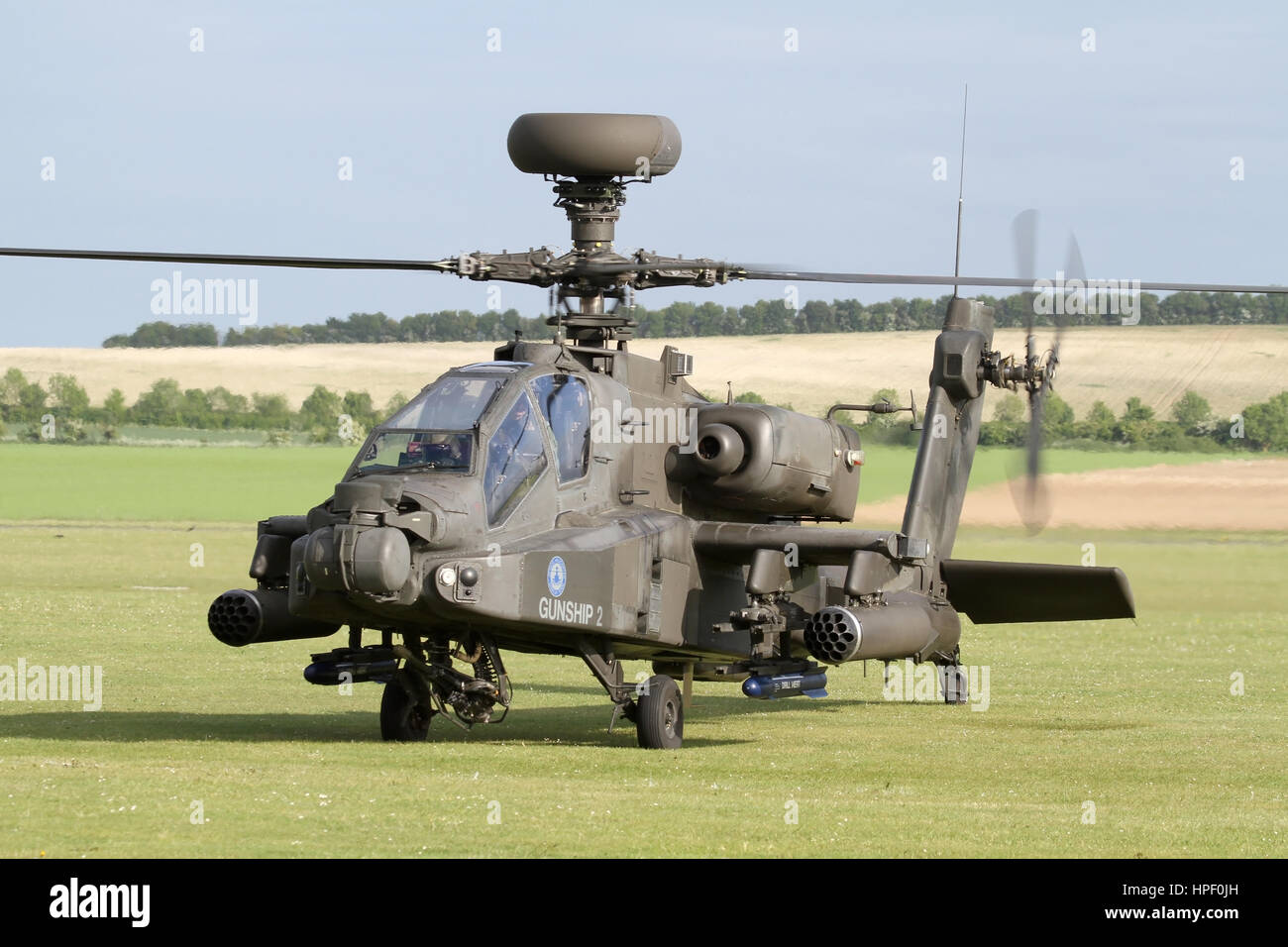 El Cuerpo Aéreo del Ejército Apache AH mostrar equipo acerca de apartarse un Duxford airshow y regresar a su base en Wattisham en Suffolk Foto de stock