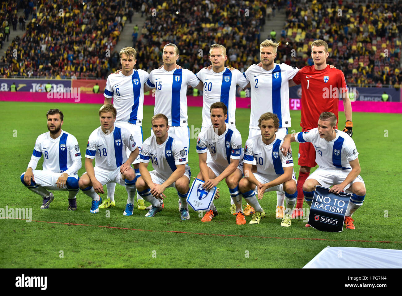 Febrero 7, 2015: el equipo nacional de Finlandia al comienzo de la ronda de  clasificación de la UEFA Euro 2016 - Grupo F juego entre la selección  nacional de fútbol de Rumania (