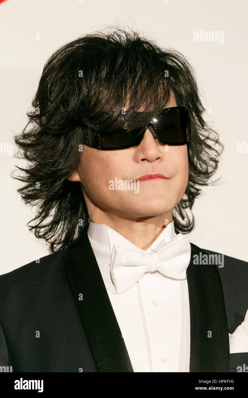 Músico Japonés Toshi De X Japan Asiste A Una Película De