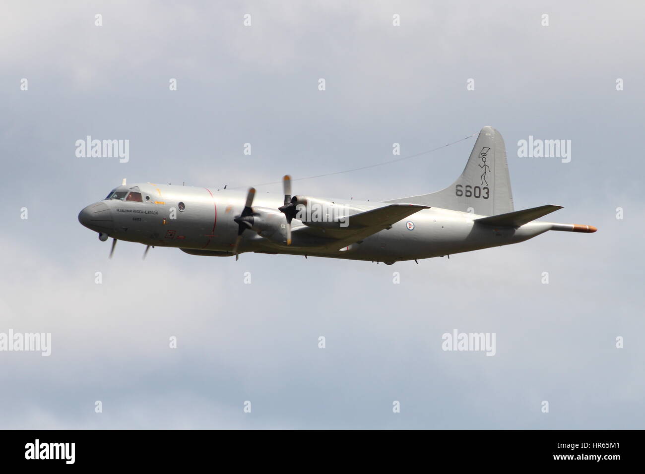 156603 (6603), un Lockheed P-3 Orion n operada por la Fuerza Aérea Real de  Noruega, en East Fortune en 2015 Fotografía de stock - Alamy