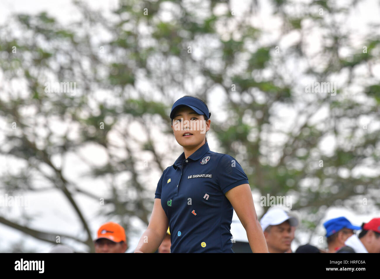 CHONBURI - 26 de febrero: En Gee Chun de la República de Corea en el Honda LPGA de Tailandia 2017 en Siam Country Club, Pattaya Old Course en Febrero 26, 2017 A Foto de stock