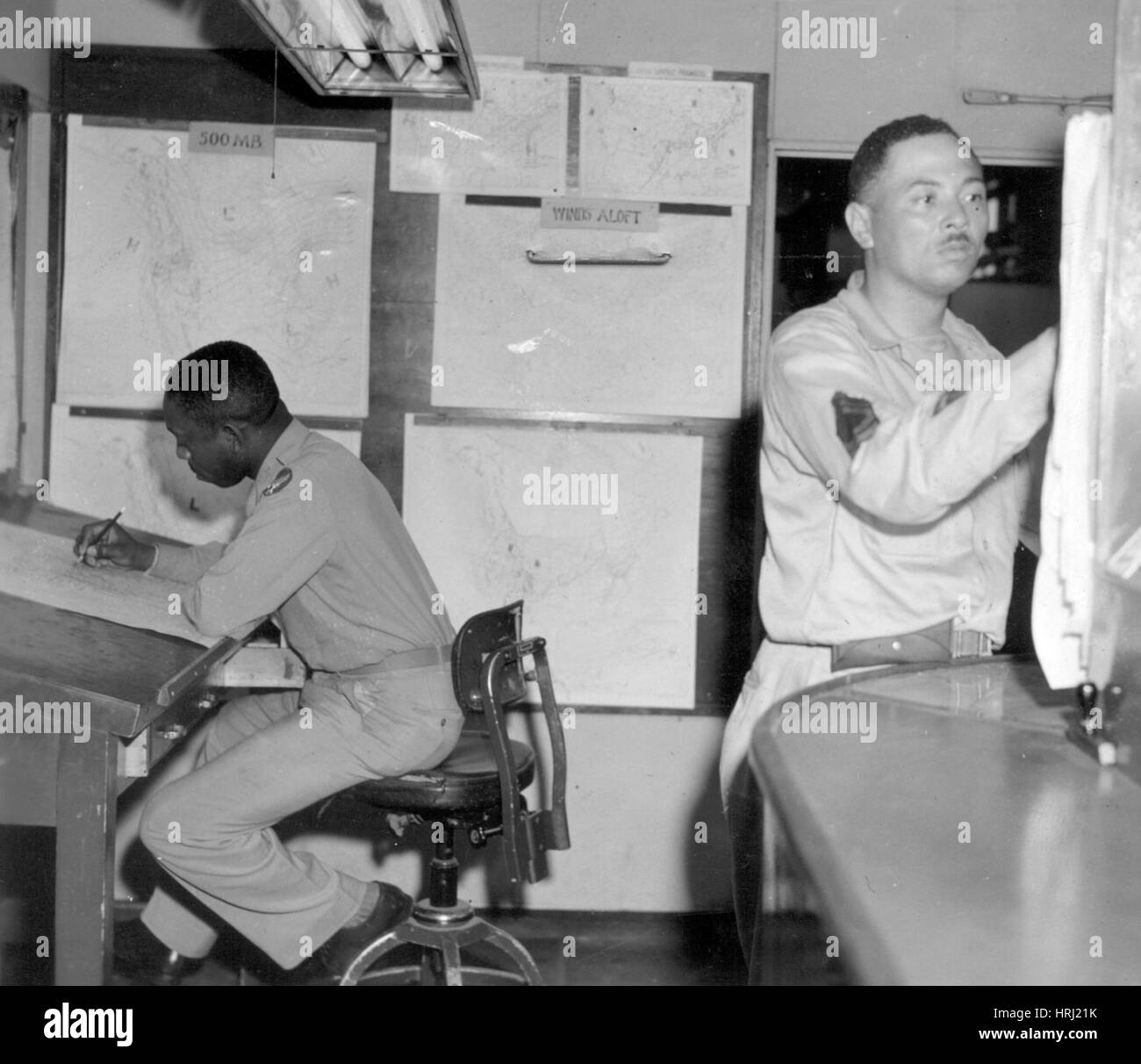 Los meteorólogos, Tuskegee Airmen, 1945 Foto de stock