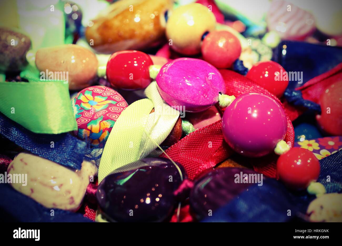 Costume jewellery store fotografías e imágenes alta resolución - Página 2 Alamy