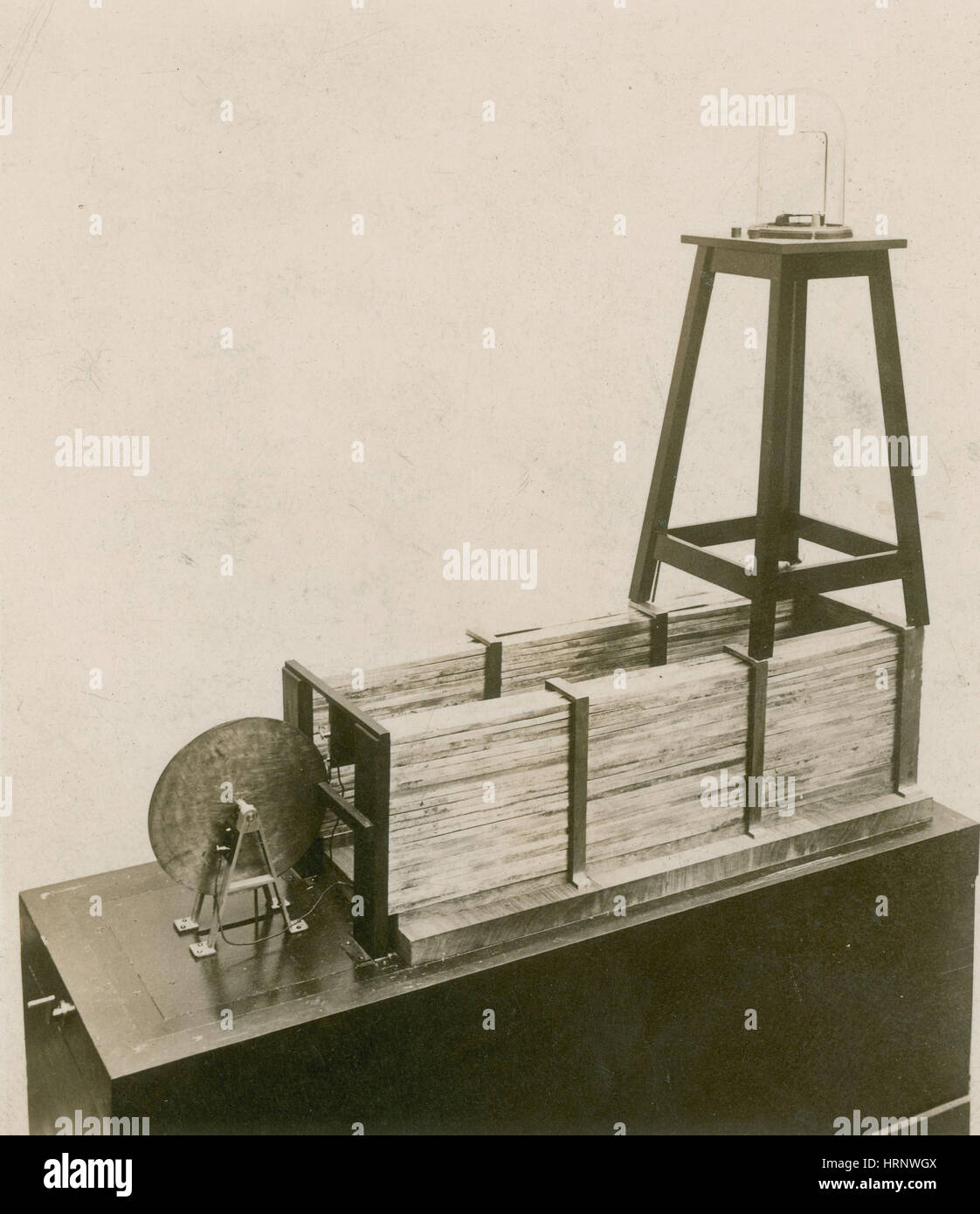Imán de Faraday y Disco, 1831 Foto de stock