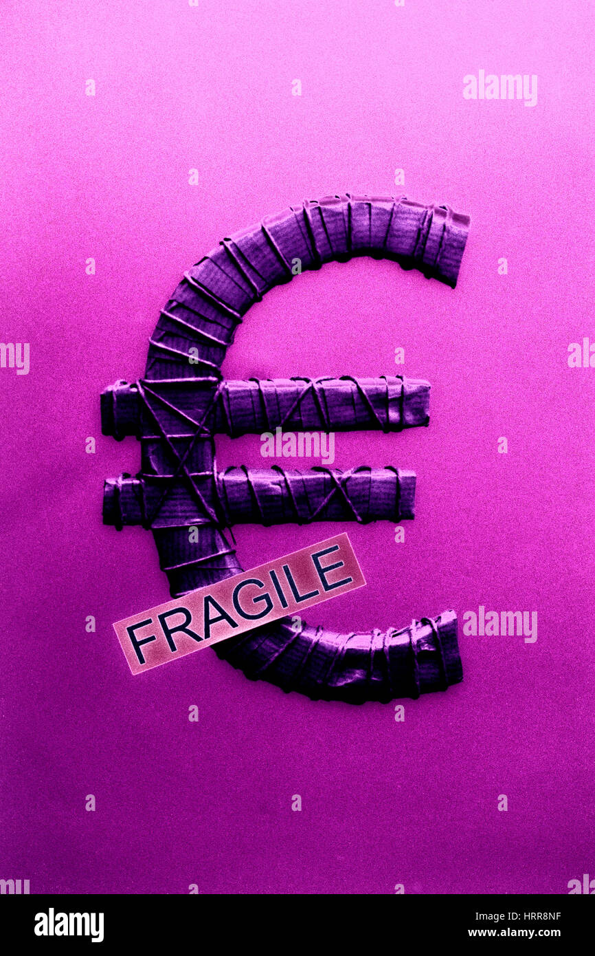 Símbolo del euro con la etiqueta frágil Foto de stock