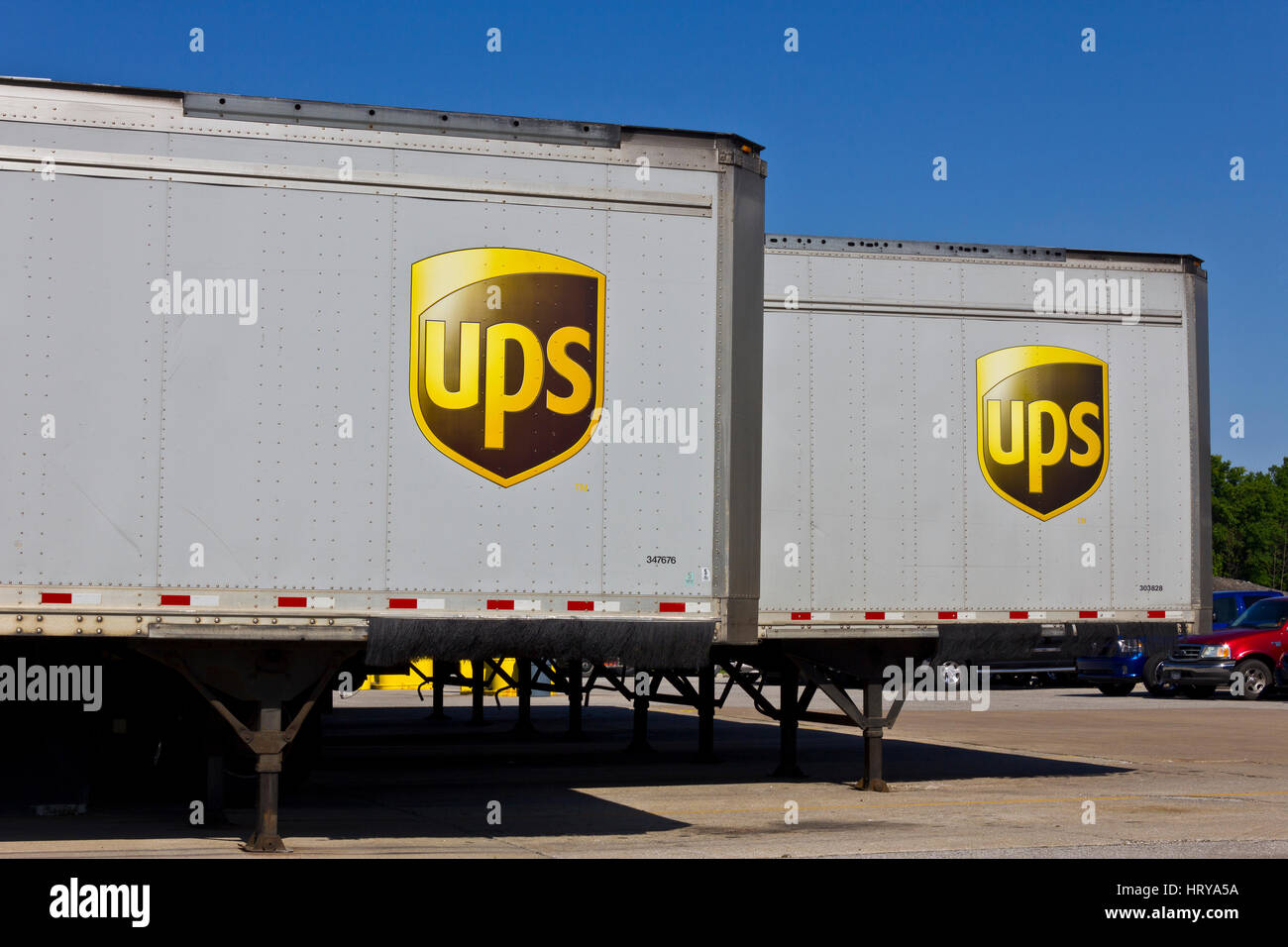 Icono de ups fotografías e imágenes de alta resolución Alamy