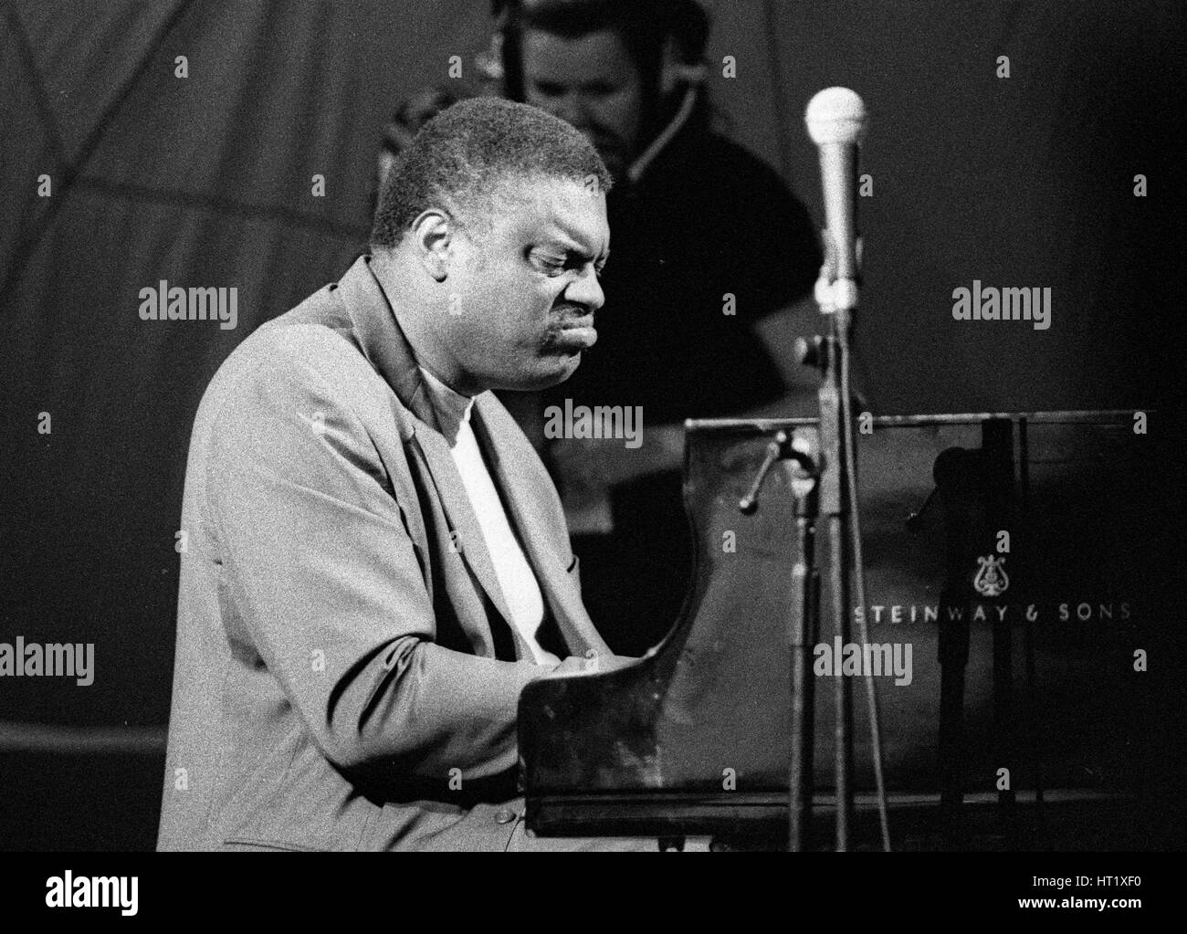 Mulgrew miller fotografías e imágenes de alta resolución - Alamy