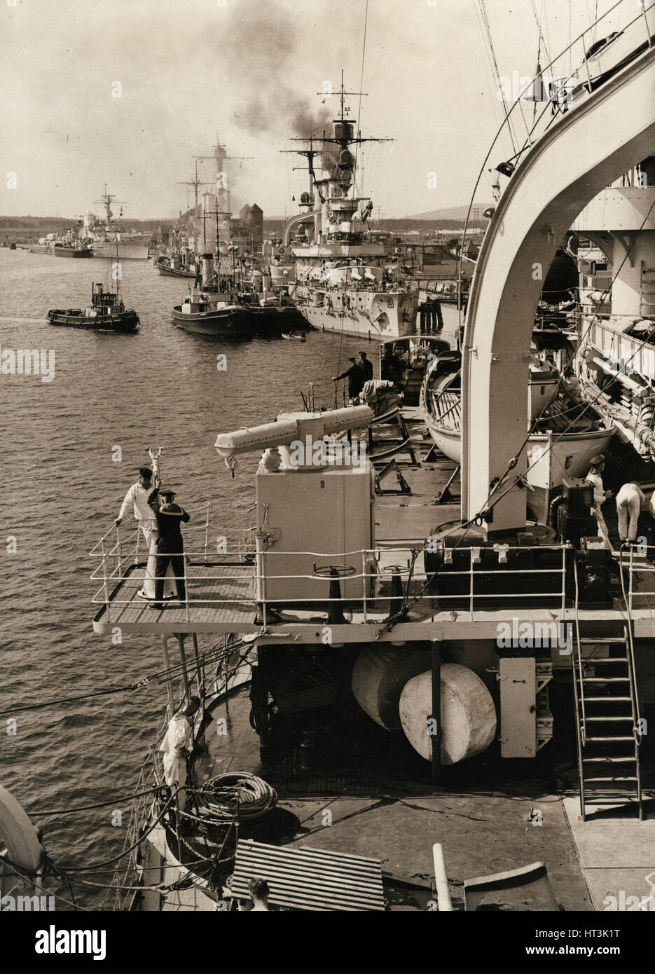 Visita de la flota alemana en Swinoujscie, 1933. Artista: Desconocido. Foto de stock