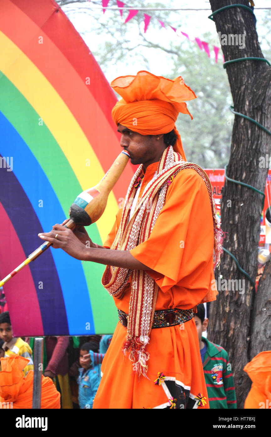Snake Charmer jugando a la flauta de Charmer (Copyright © Saji Maramon