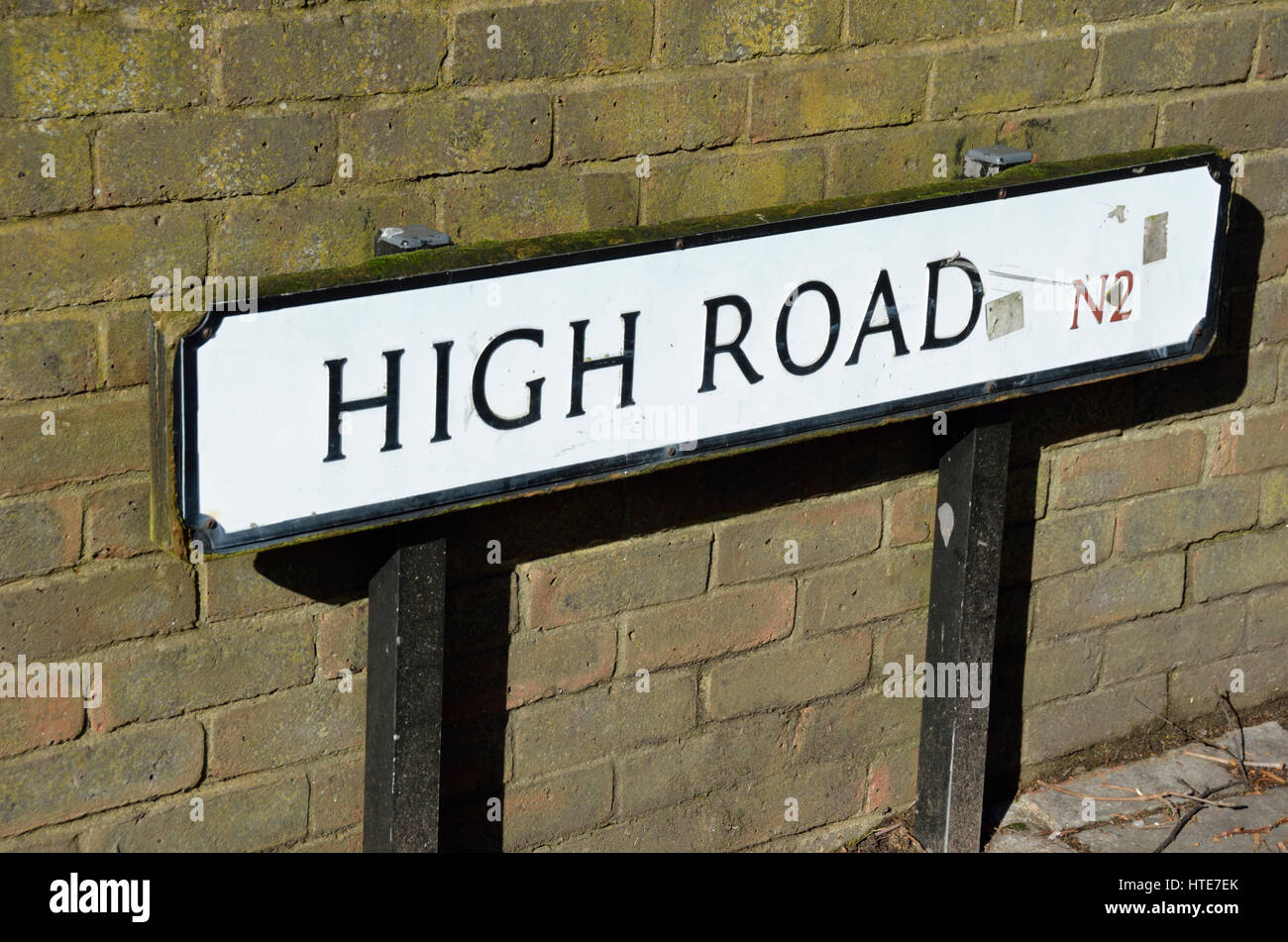 Carretera N2, signo de la calle East Finchley, Londres, Reino Unido. Foto de stock