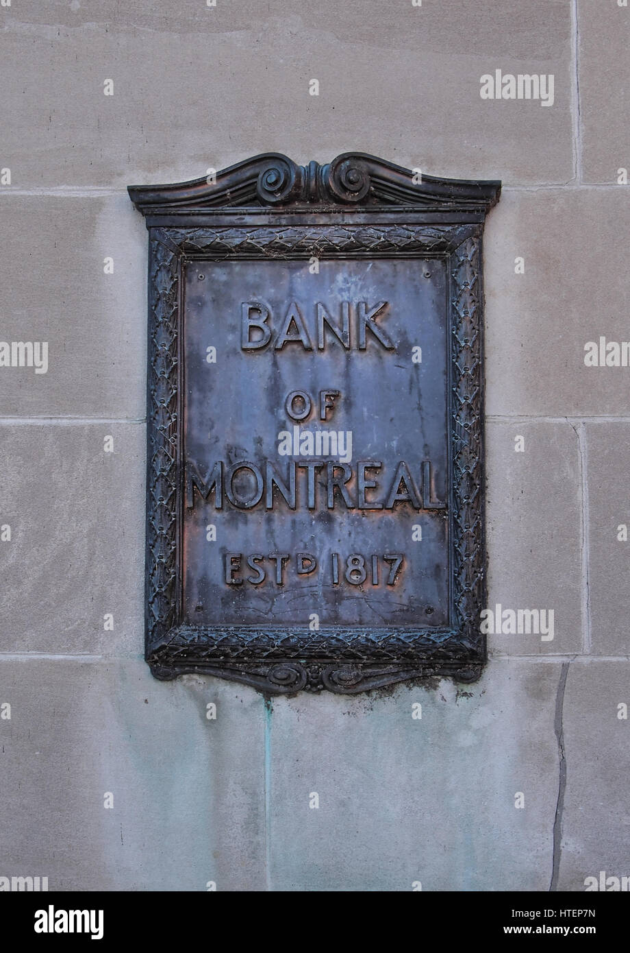 Kingston, Ontario, Canadá, en marzo de 8,2017. Bank of Montreal placa en una pared exterior del Banco de Montreal en Kingston, Ontario, Canadá Foto de stock