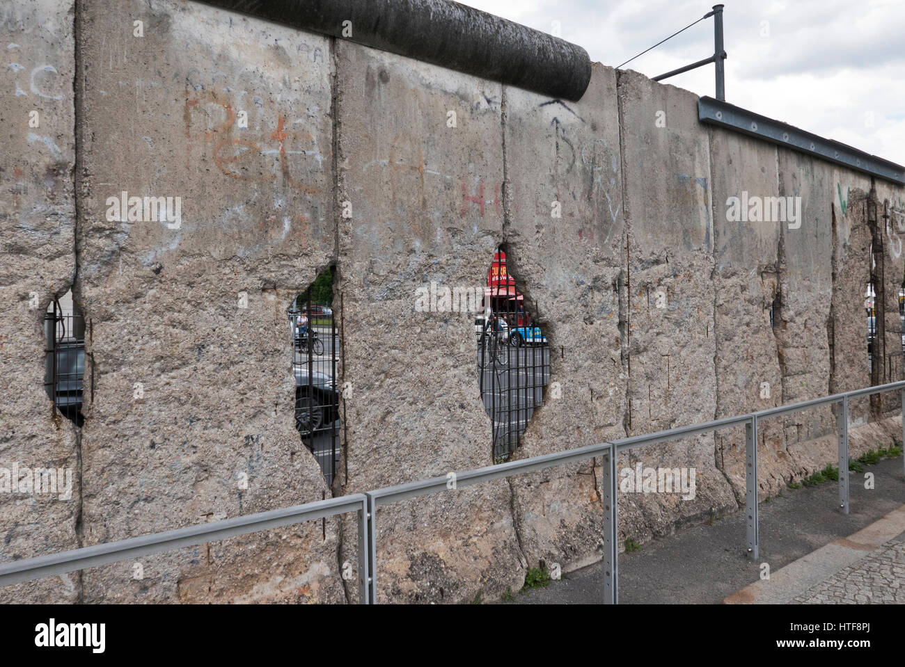 El remanente del muro de Berlín, Berlín, Alemania Foto de stock