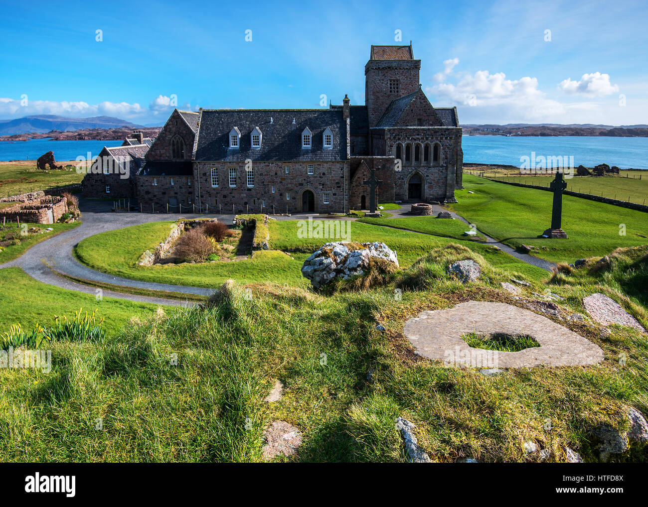 La Abadía de Iona lugar de entierro de los reyes en la isla de Iona Escocia occidental Foto de stock