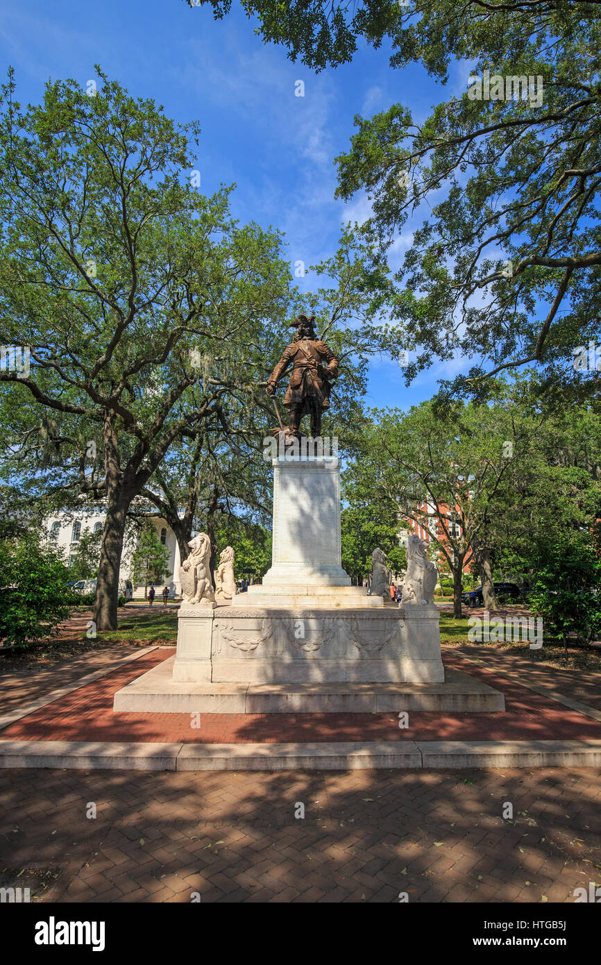 James Oglethorpe monumento, Chippewa Square, el centro de Savannah. Georgia, fundador de la colonia de Georgia, diseñado por Daniel Chester French Foto de stock