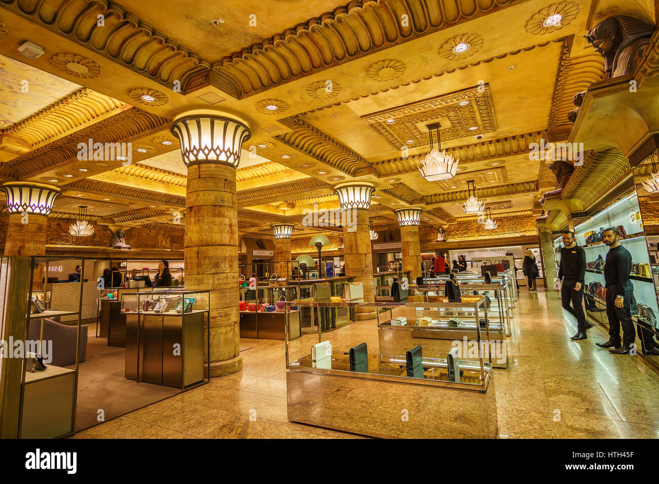 London Harrods Fotos e Imágenes de stock Alamy