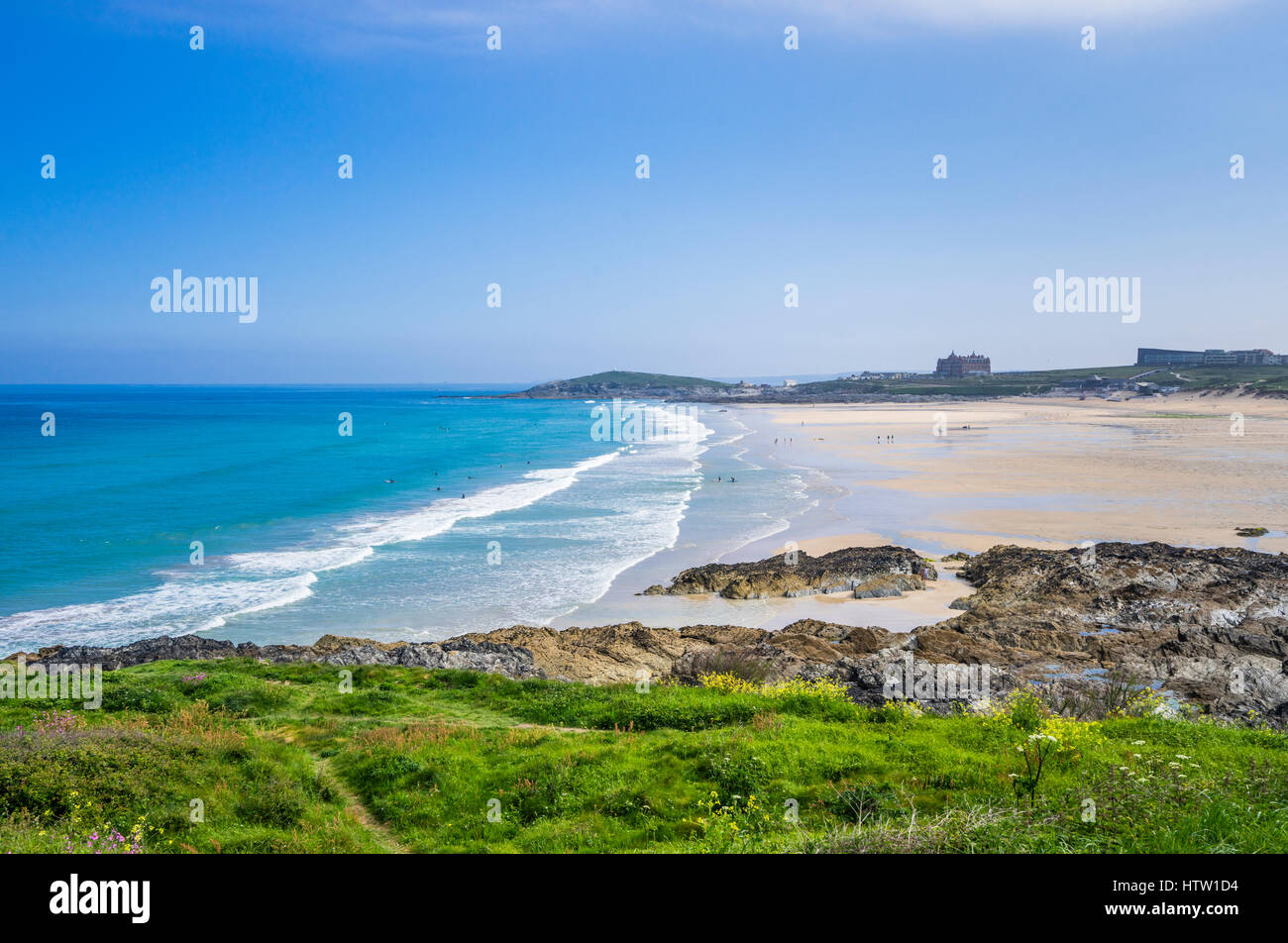 Reino Unido, Sur Oeste de Inglaterra, Cornwall, Newquay, vista de la playa Fistral y cabeza Towan Foto de stock