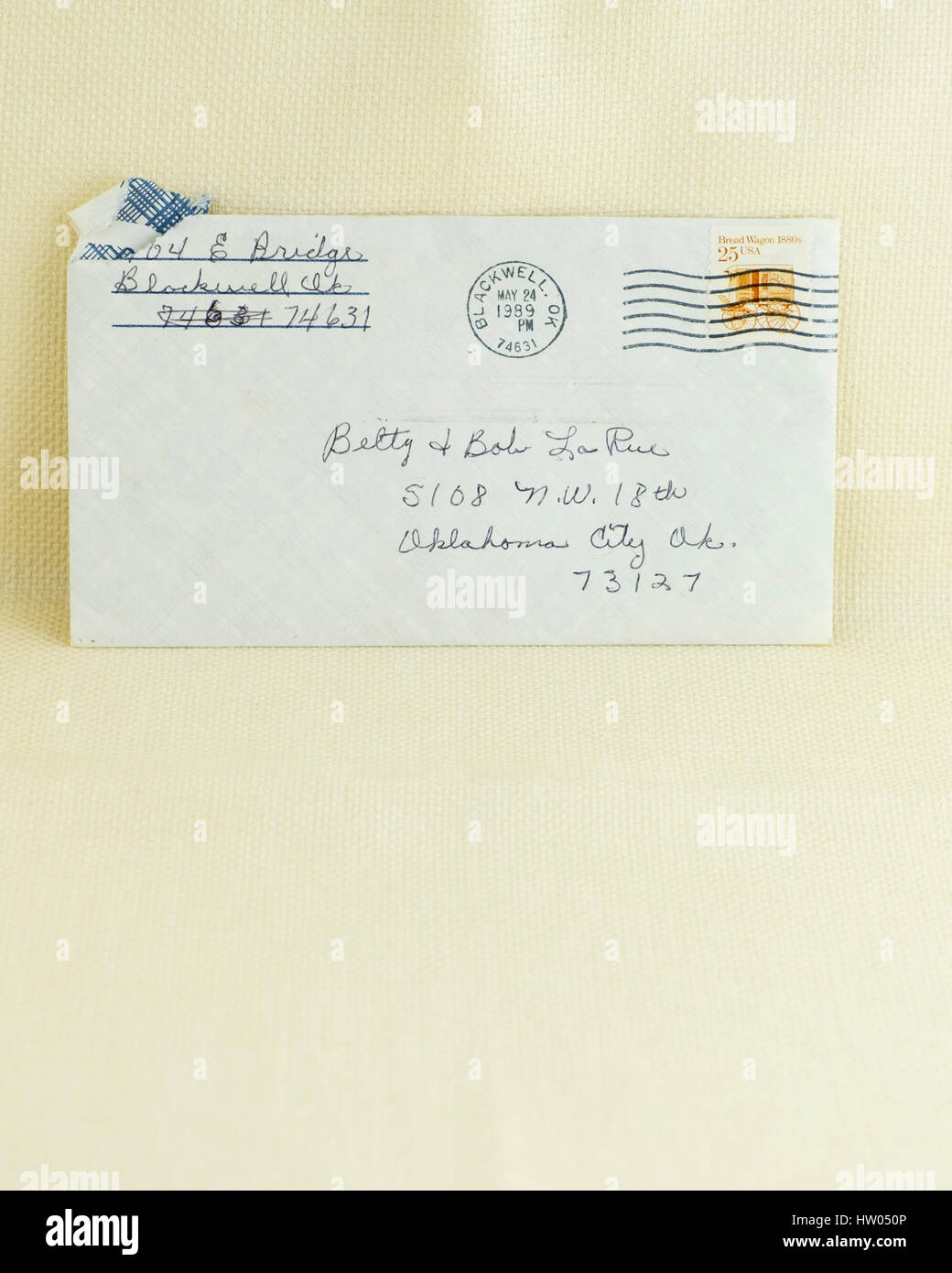 Vintage vieja carta en un sobre desde finales de 1989, de una madre a su hija. Oklahoma, Estados Unidos. Nosotros,,EE.UU. EE.UU., Estados Unidos Foto de stock
