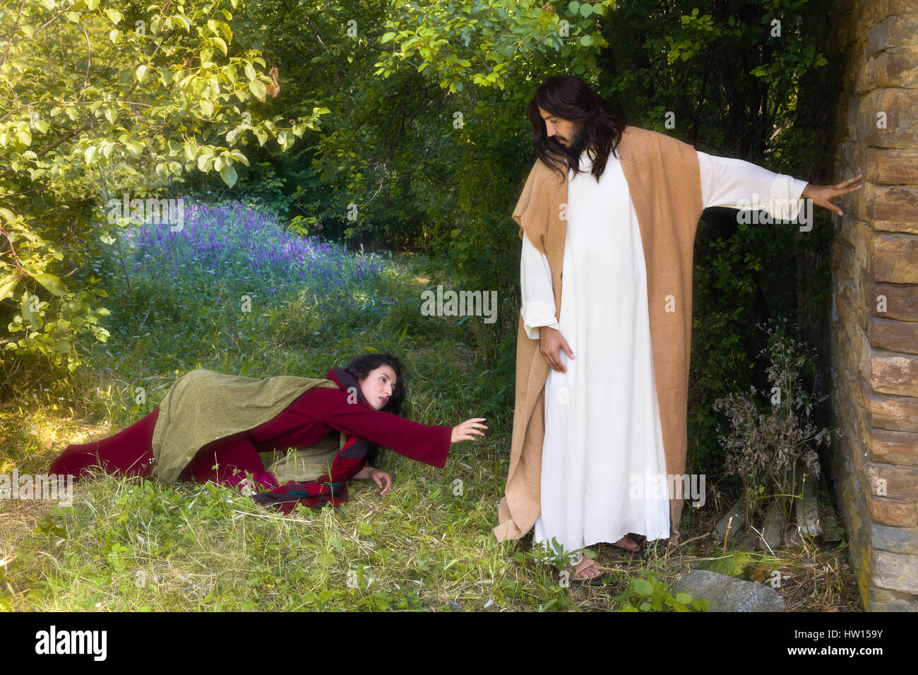 Bata de jesus fotografías e imágenes de alta resolución - Alamy