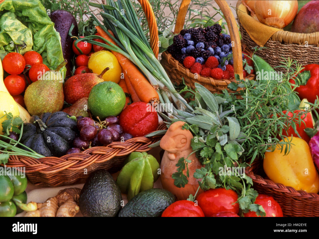 Pantalla de frutas y verduras Foto de stock
