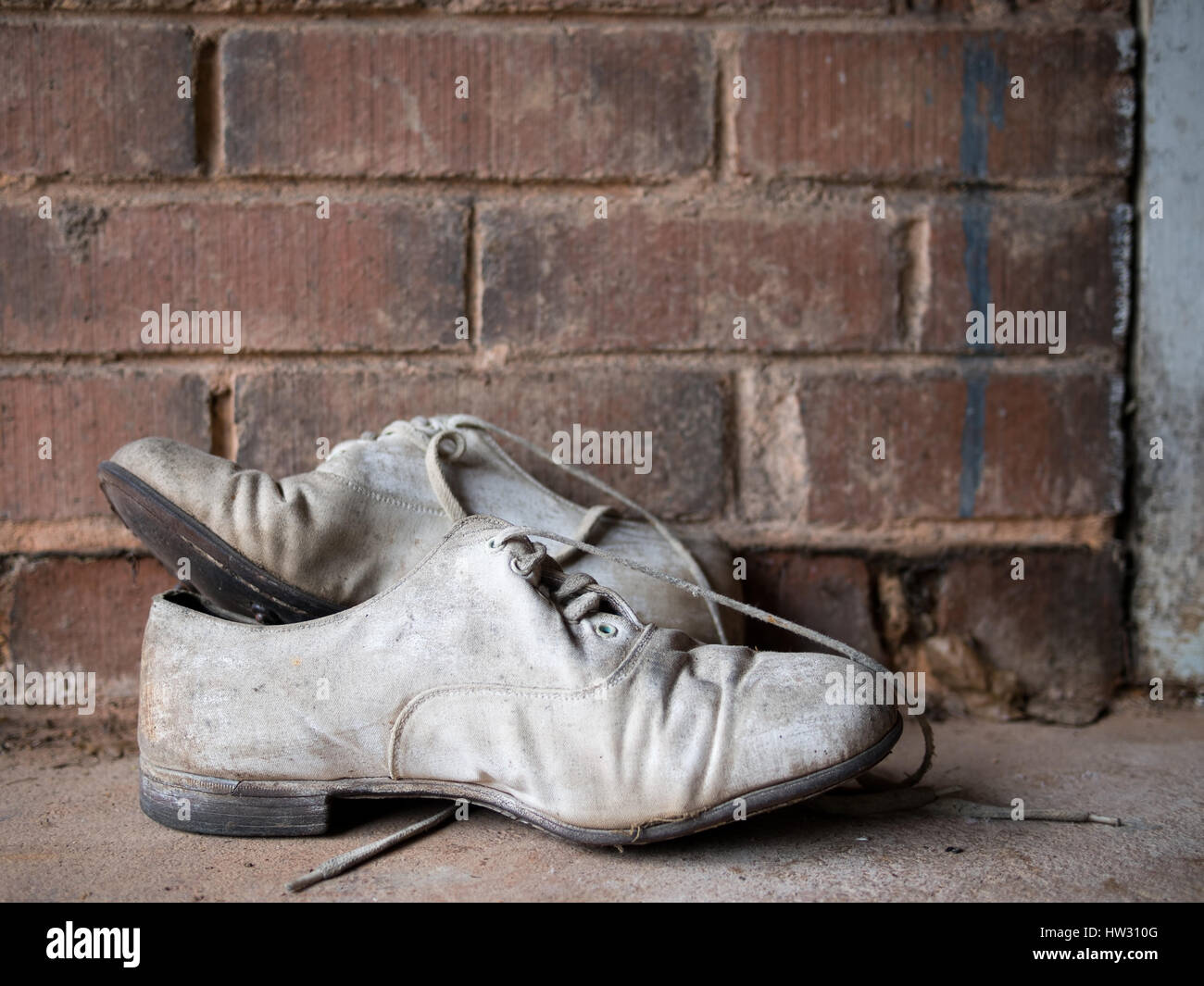 Zapatos cricket fotografías e imágenes de resolución - Alamy