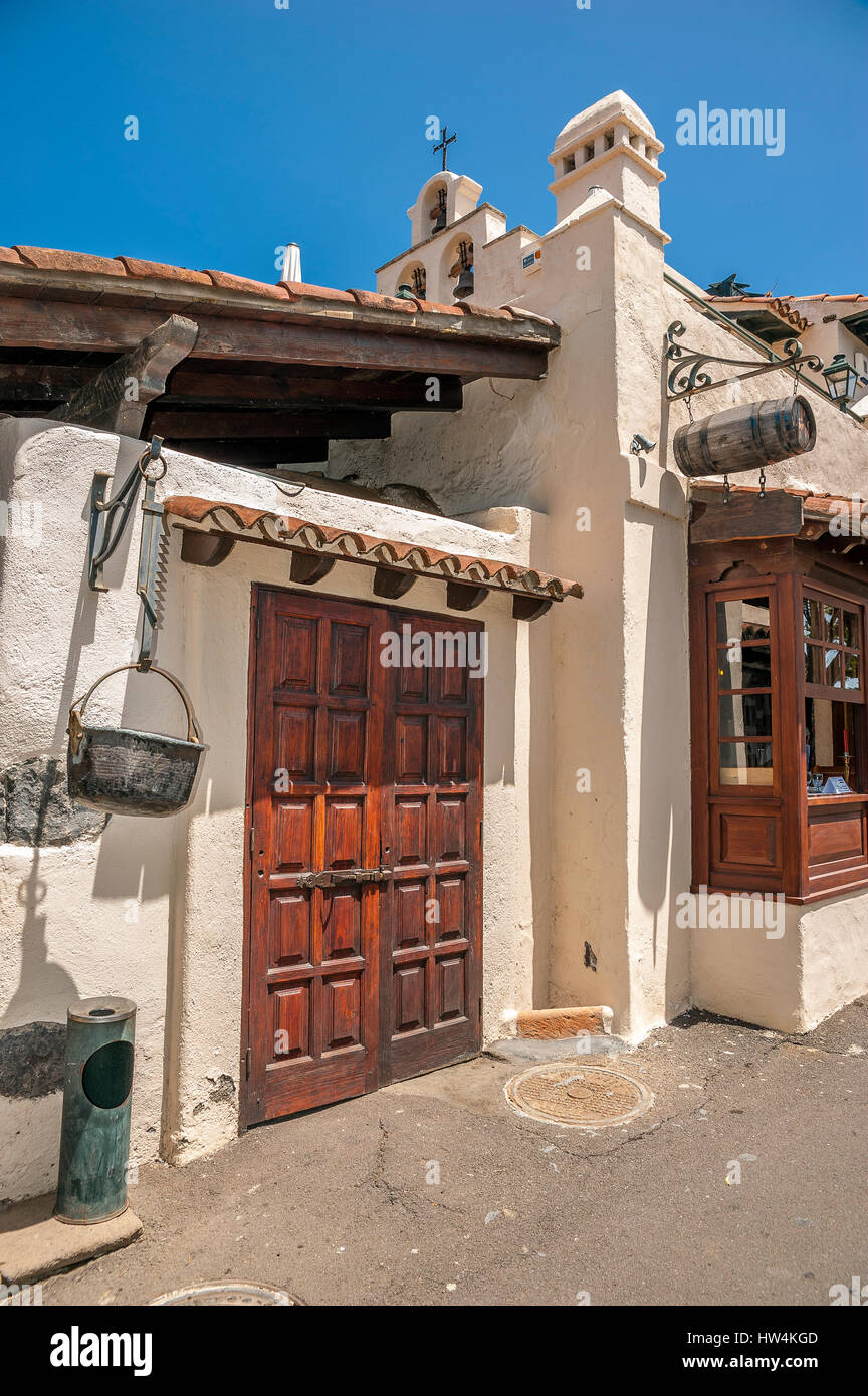 Islas Canarias , Tenerife . Restaurante El monasterio está situado en el  municipio de Los Realejos , en el norte de la isla, cerca de Puerto de la  Cruz Fotografía de stock - Alamy