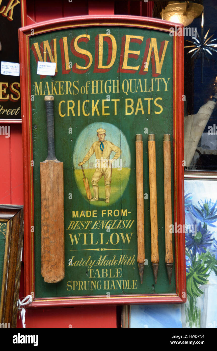 Viejo 'Wisden creadores de alta calidad bates de críquet' cartel de madera. Foto de stock