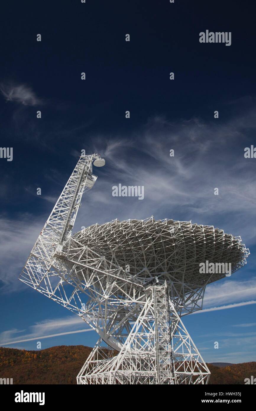 Estados West Virginia Green Bank, National Radio Astronomy Observatory, Robert C. Green Bank Telescope (GBT), el más grande del mundo completamente radiotelescopio dirigible Fotografía de stock - Alamy
