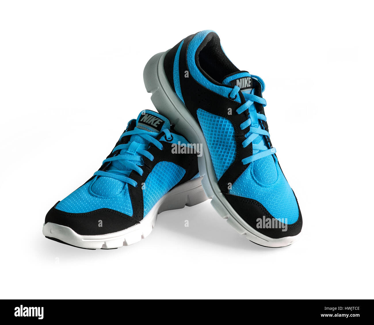 Zapatos azules de nike fotografías e imágenes de alta resolución - Página 2  - Alamy