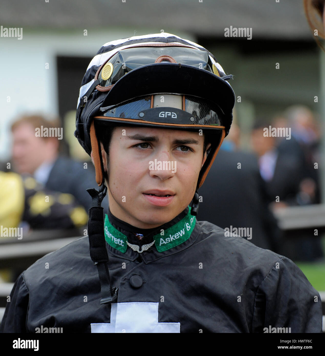 MICKAEL BARZALONA JOCKEY Hipódromo de NEWMARKET Newmarket, Inglaterra, 08 de julio de 2011 Foto de stock
