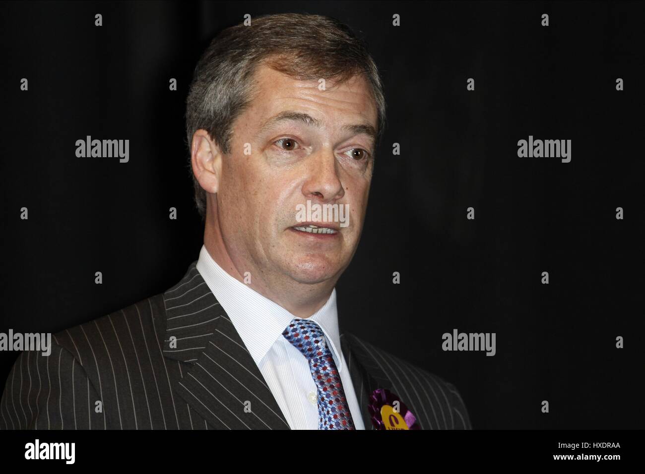 El eurodiputado Nigel Farage líder del partido de la Independencia del Reino Unido el 05 de marzo de 2011 EL COMPLEJO SPA SCARBOROUGH Inglaterra Foto de stock