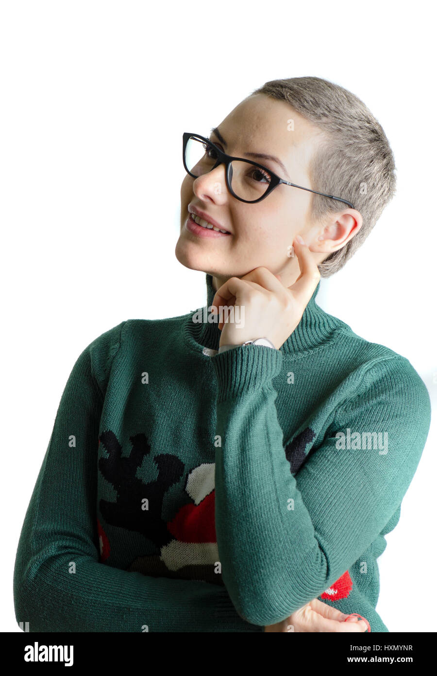 Mujer Con Pelo Corto En Verde Sueter De Navidad Pensar Plantean Aisladas Sobre Fondo Blanco Fotografia De Stock Alamy