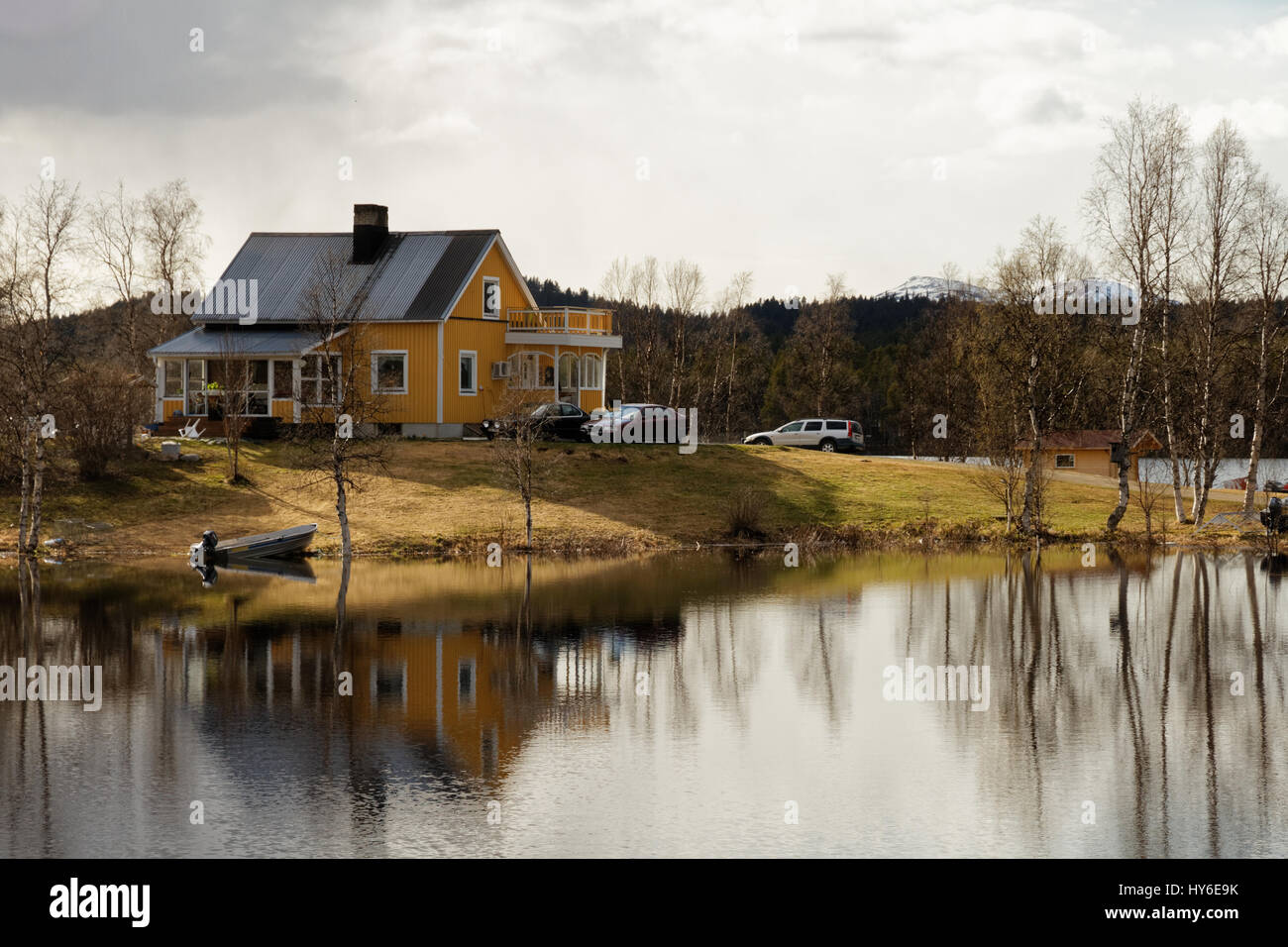 Casa en Laponia, Suecia Foto de stock