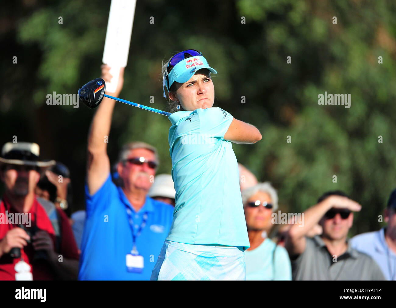 Rancho Mirage, California, USA. 2 abr, 2017. Lexi Thompson en el tee 16 durante la ronda final de la ANA inspiración en el Dinah Shore Tournament Curso en Mission Hills Country Club de Rancho Mirage, California. John Green/CSM/Alamy Live News Foto de stock