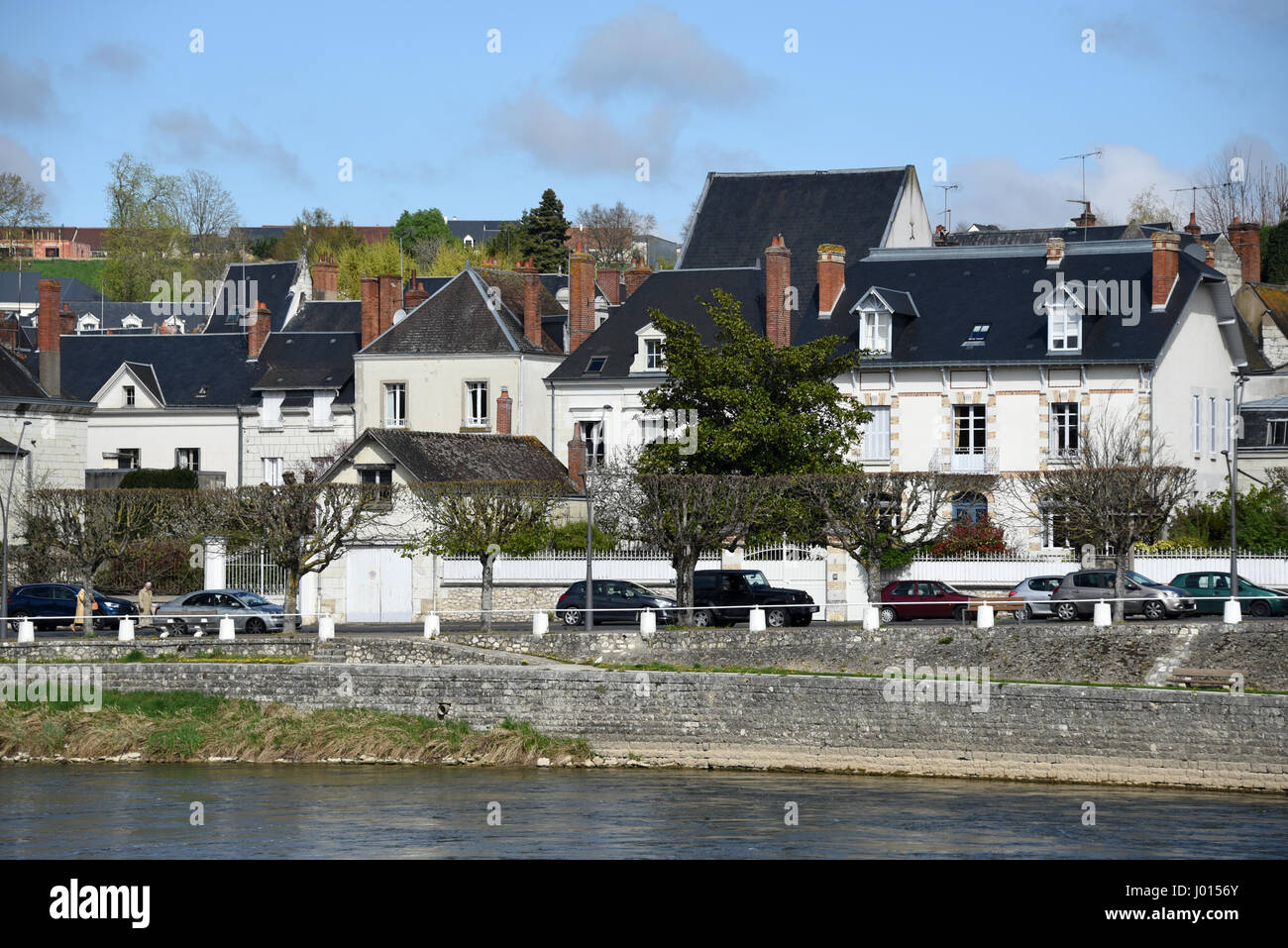 Montrichard orilla derecha, valle del río Cher, Cher, Loir-et-Cher, Center-Val de Loire, Francia, Europa, el Centro del Patrimonio Mundial de la UNESCO Foto de stock