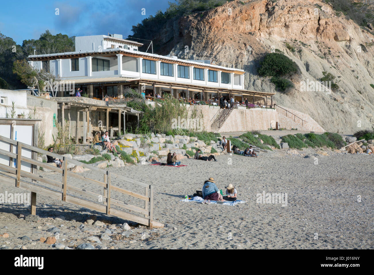Cala d’Hort Playa y Restaurante Carmen; Ibiza, España Fotografía de