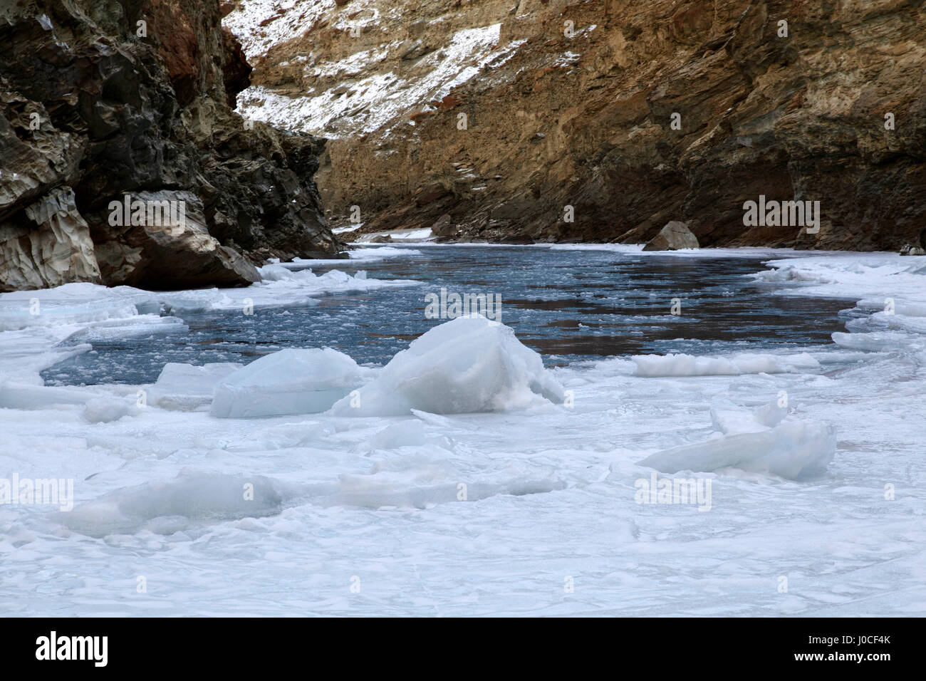 Frozen River, chadar trek, Ladakh, Jammu y Cachemira, la India, Asia Foto de stock