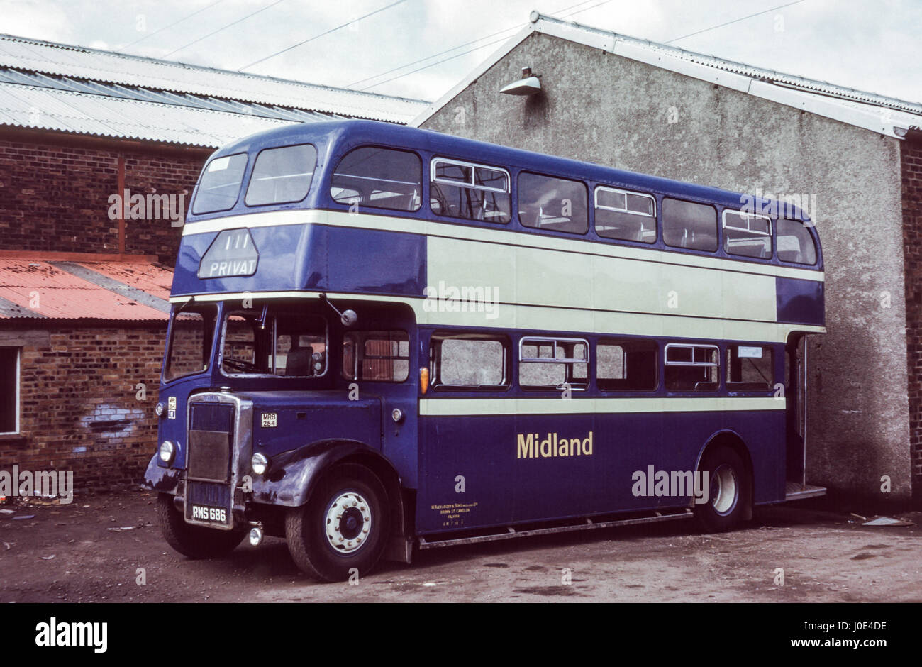 Escocia, Reino Unido - 1973: Vintage imagen del bus. Alexander (Midland) RB254 Leyland PD3/3C : Alexander L35/32R. Reconstruido desde PS1 y PO2/1 (número de registro 686 RMS). Foto de stock