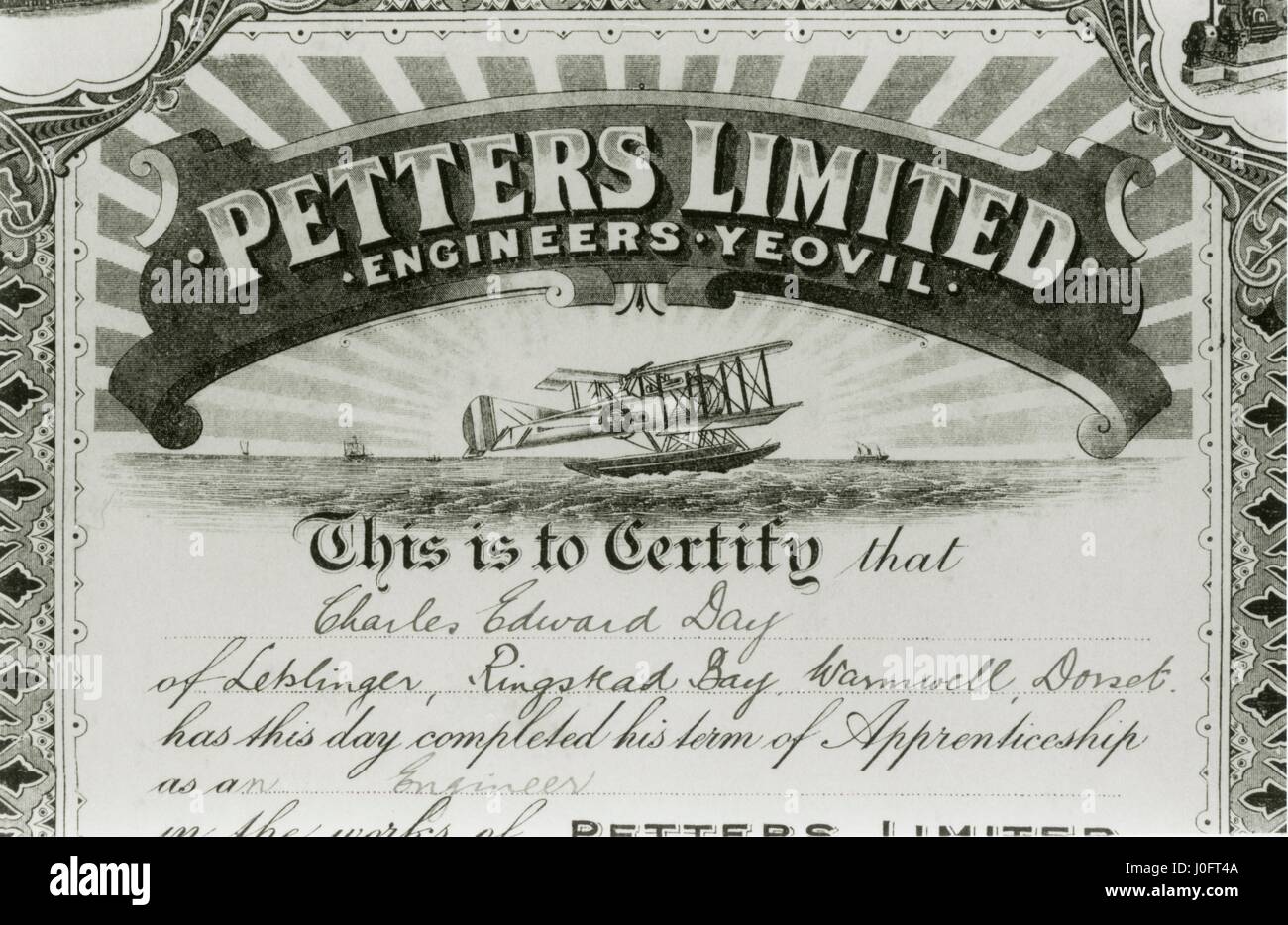 Certificación de aprendizaje a Charles Edward Día de Petters opina Ltd, Yeovil Foto de stock