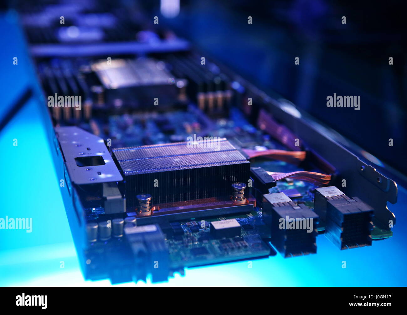 Hannover, Alemania. El 19 de marzo, 2017. "La Máquina" por la empresa Hewlett Packard, un equipo de próxima generación con memristors Memory-Driven para informática. CeBIT 2017, feria TIC, plomo tema 'd!conomía - sin límites". Photocredit: Christian Lademann Foto de stock
